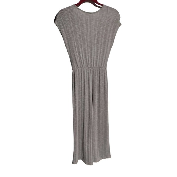 Caution to the wind brown/white stripe jumpsuit sleeveless woman size medium - Picture 2 of 5